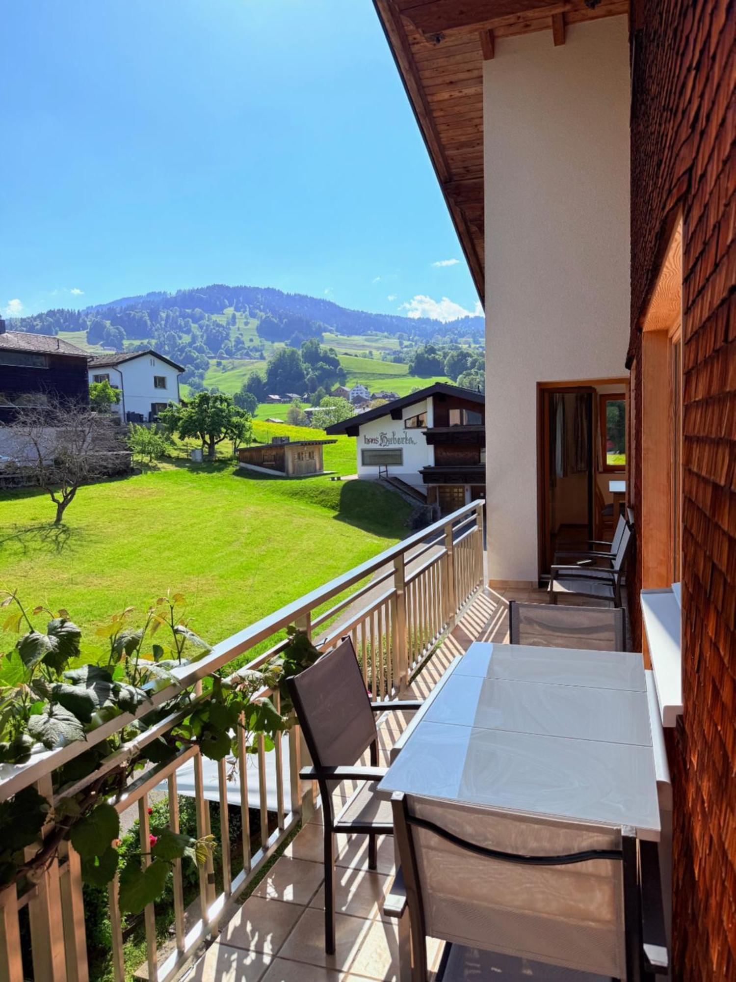 Wiesen Appartment Schwarzenberg im Bregenzerwald Exterior foto